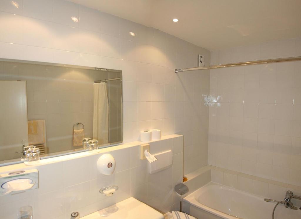 Hotel Am Hang Soprabolzano Chambre photo